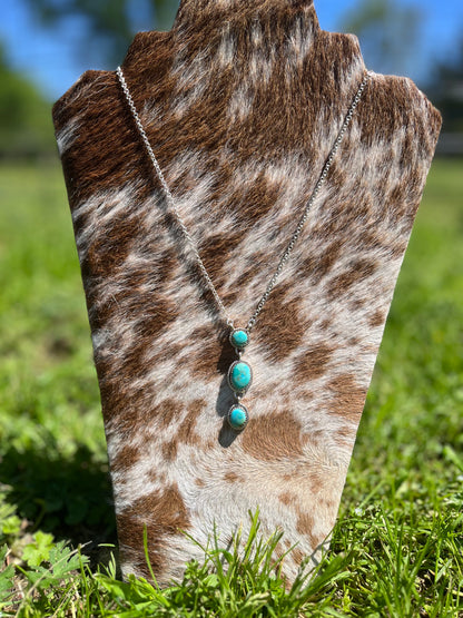 Kingman Turquoise Lariat Necklace